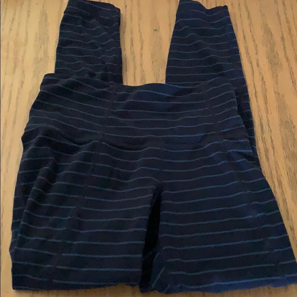 Athleta Navy Blue Striped Capri Pants Leggings XXS